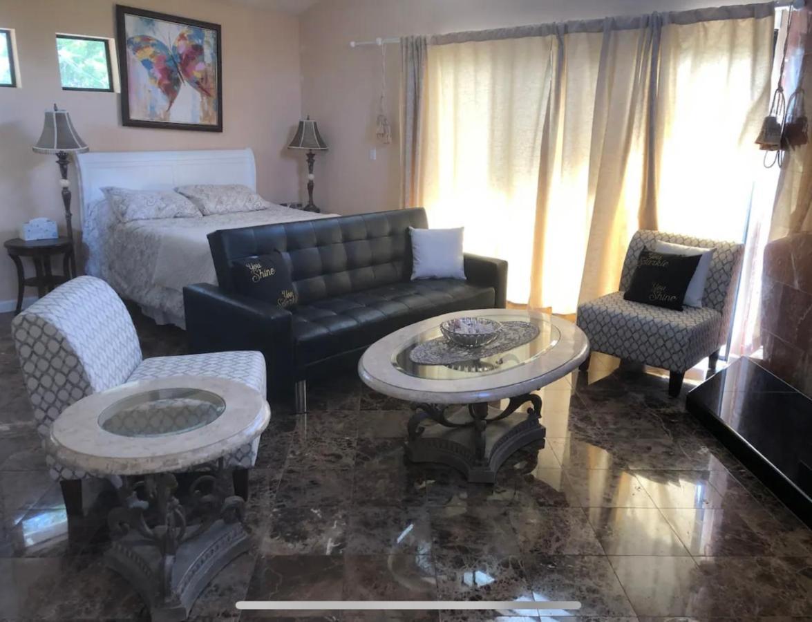 Large Luxury Studio With View In Santa Monica Exterior photo