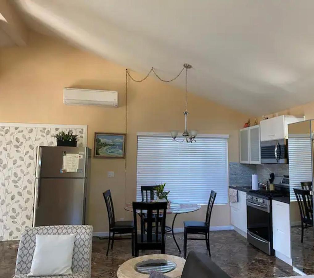 Large Luxury Studio With View In Santa Monica Exterior photo