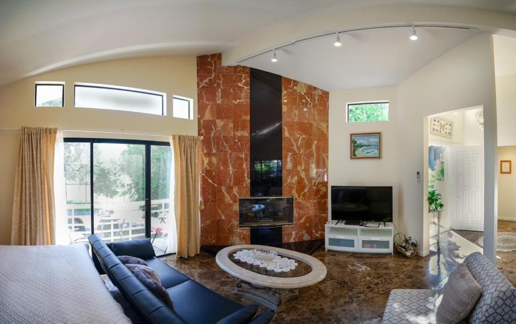 Large Luxury Studio With View In Santa Monica Exterior photo